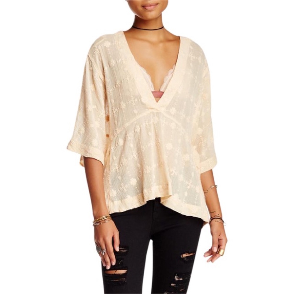 Free People Amber Skies Blouse Top In Ivory / Peach Color
REVOLVE